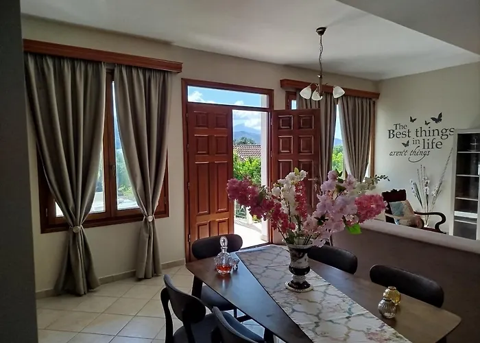 Sunrise Villa Lixouri